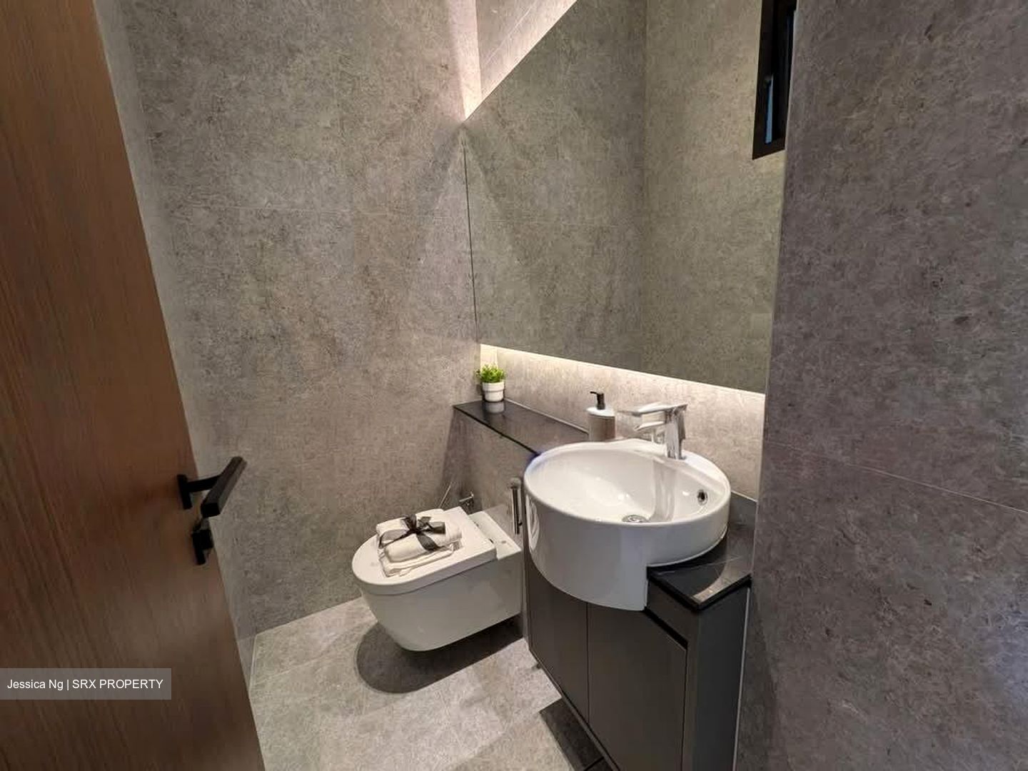 Sembawang Park (D27), Terrace #578498291